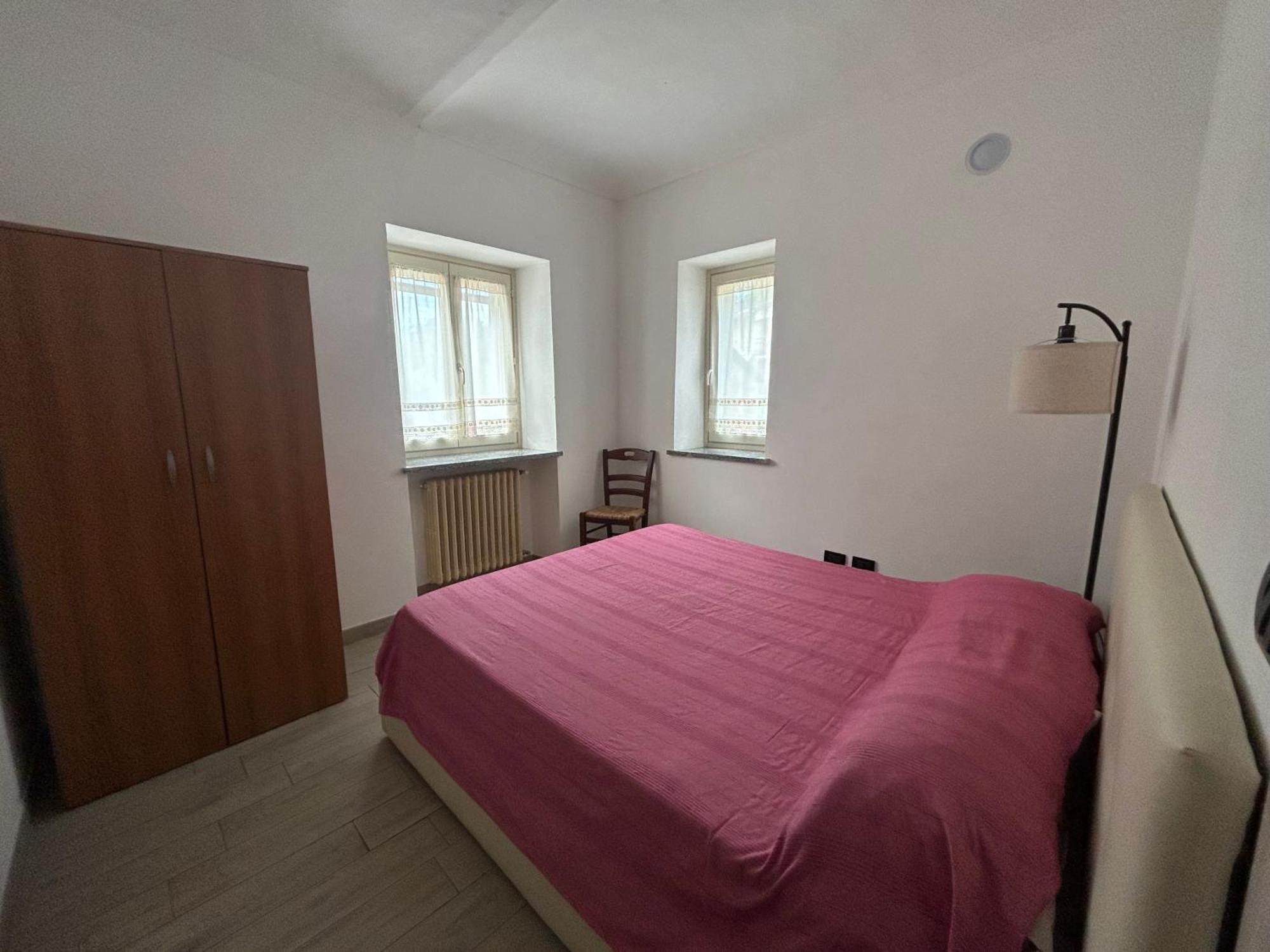 Takapradalu Villa Cisterna dʼAsti Eksteriør billede